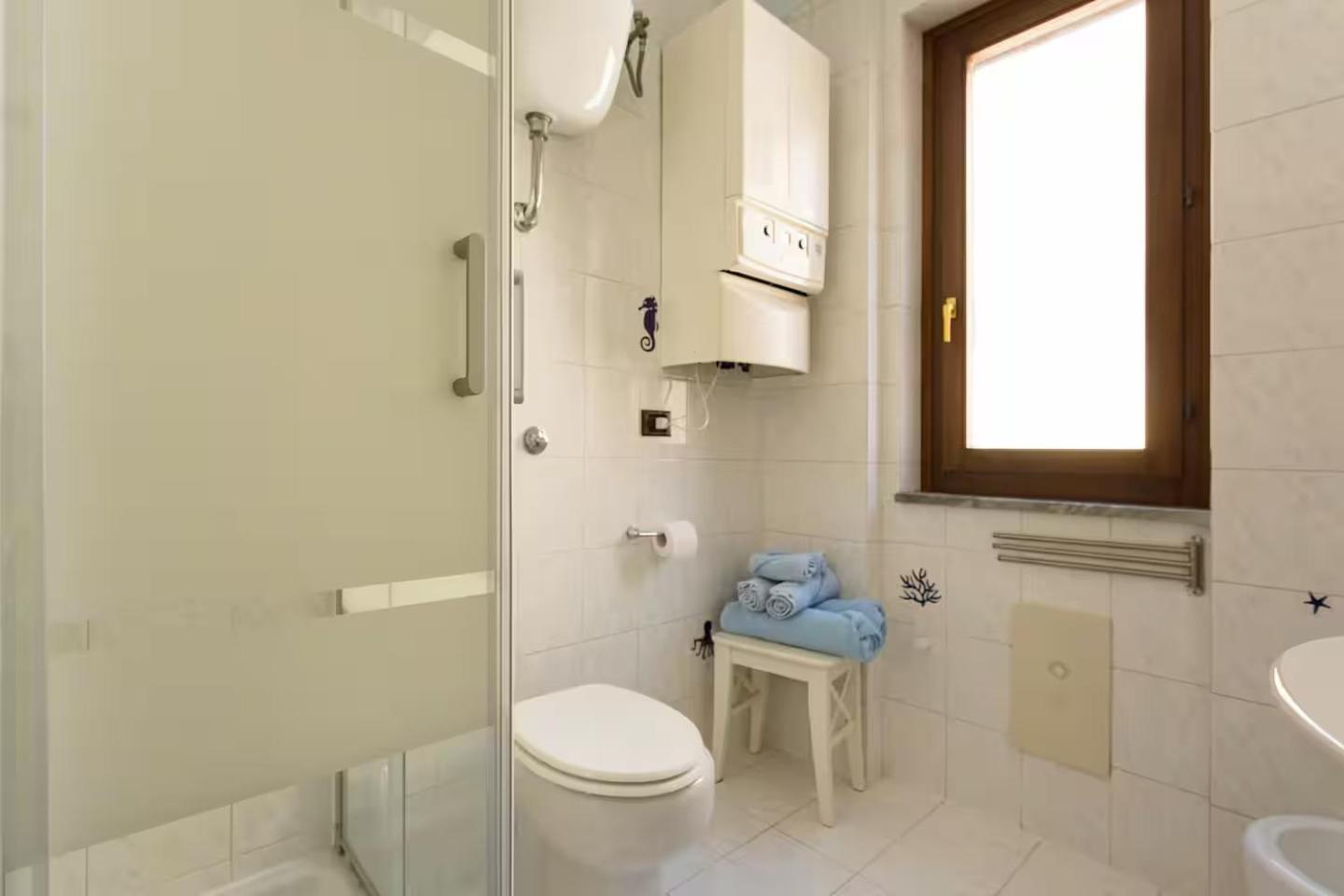 Bluemar Guest House Кастеламаре ди Стабия Екстериор снимка